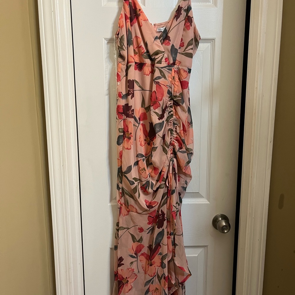 New Fashion Nova floral dress